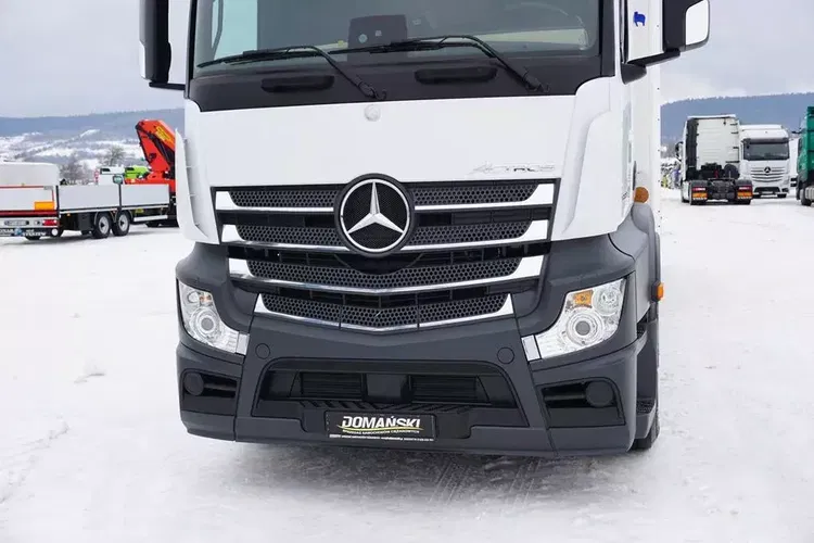 Mercedes / ACTROS / 2553 / EURO 6 / CHŁODNIA + WINDA / 23 PALETY / OŚ SKRĘTNA zdjęcie 23