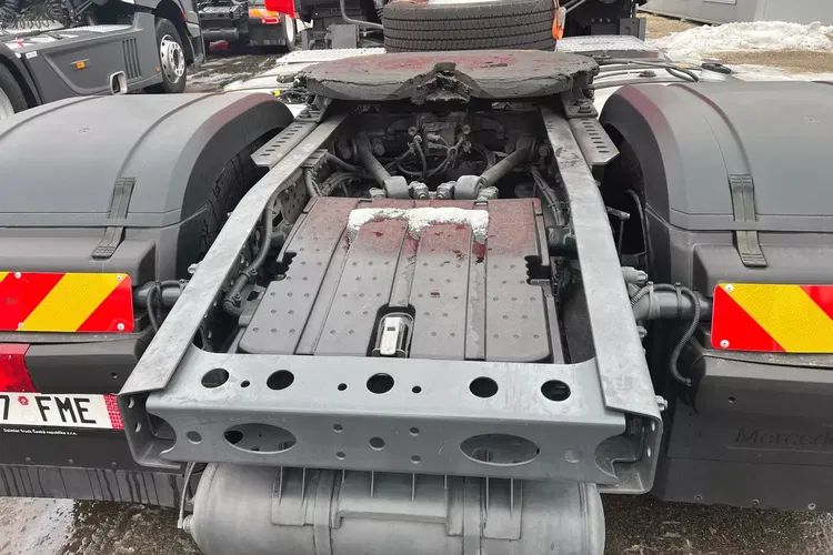 Mercedes ACTROS prokontraktowy zdjęcie 9