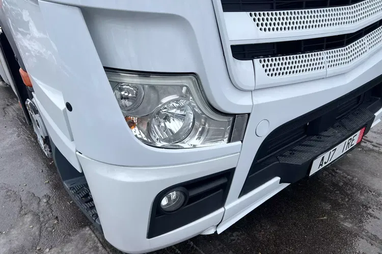 Mercedes ACTROS MP5 zdjęcie 11