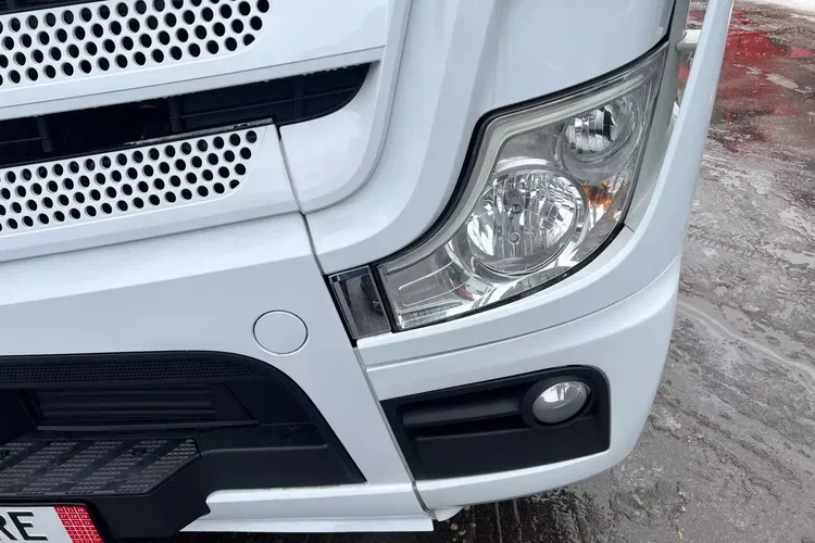 Mercedes ACTROS MP5 zdjęcie 12