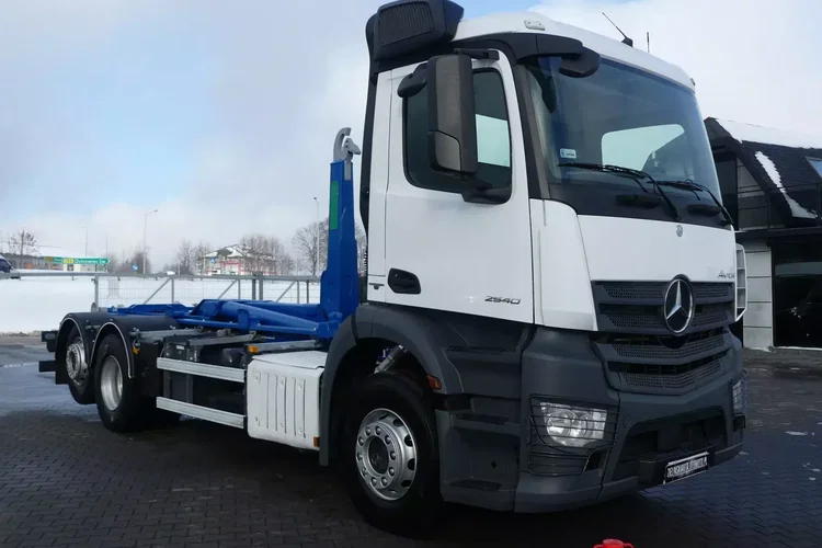 Mercedes ANTOS 2540 / 6x2 / HAKOWIEC 20t / EURO 6 / zdjęcie 13