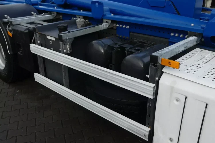 Mercedes ANTOS 2540 / 6x2 / HAKOWIEC 20t / EURO 6 / zdjęcie 15