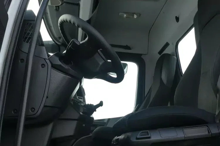 Mercedes ANTOS 2540 / 6x2 / HAKOWIEC 20t / EURO 6 / zdjęcie 20