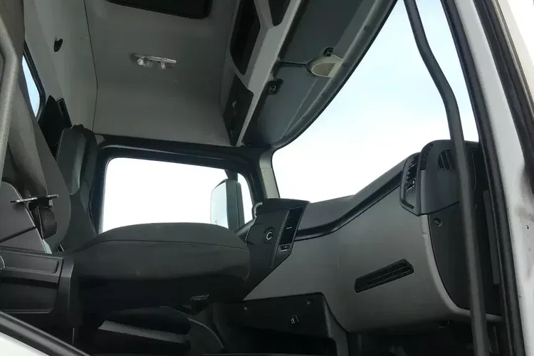 Mercedes ANTOS 2540 / 6x2 / HAKOWIEC 20t / EURO 6 / zdjęcie 24