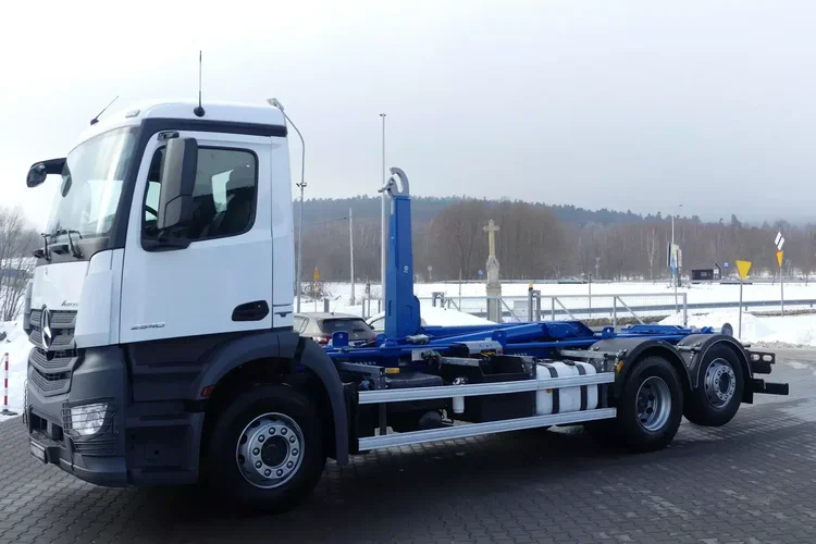 Mercedes ANTOS 2540 / 6x2 / HAKOWIEC 20t / EURO 6 / zdjęcie 9