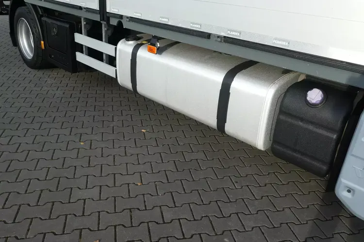 Volvo FH4 460 / SKRZYNIA 7.90 / AUTOMAT / EURO 6 / TV / zdjęcie 21