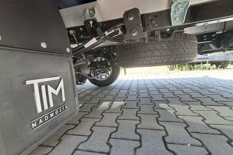 IVECO Daily 35S18HA8 zdjęcie 20