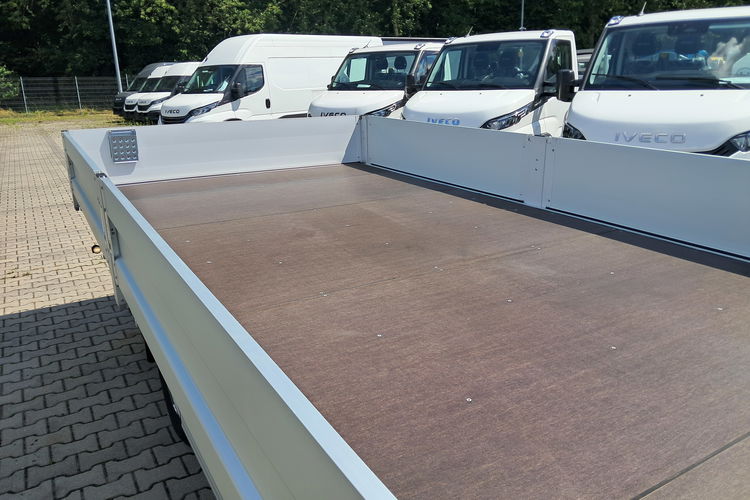 IVECO Daily 35S18HA8 zdjęcie 7