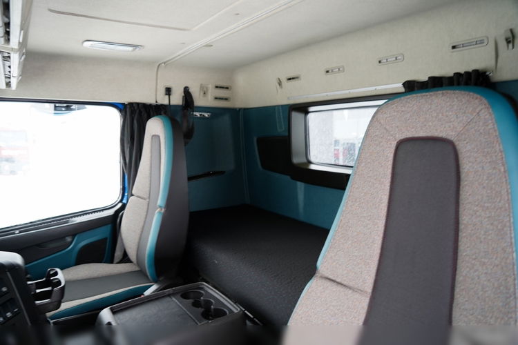 Volvo FMX 420 / 13 LITROWY / NISKA KABINA /  RUD ROTOGRIP / 2020 R / EURO 6 zdjęcie 30