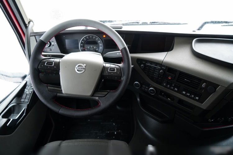 Volvo FH 460 / ZESTAW TANDEM / 120 M3 / PRZEJAZDOWY / KLIMA POSTOJOWA  / OŚ PODNOSZONA SKRĘTNA / WIELTON  2021 ROK / 6x2 zdjęcie 52