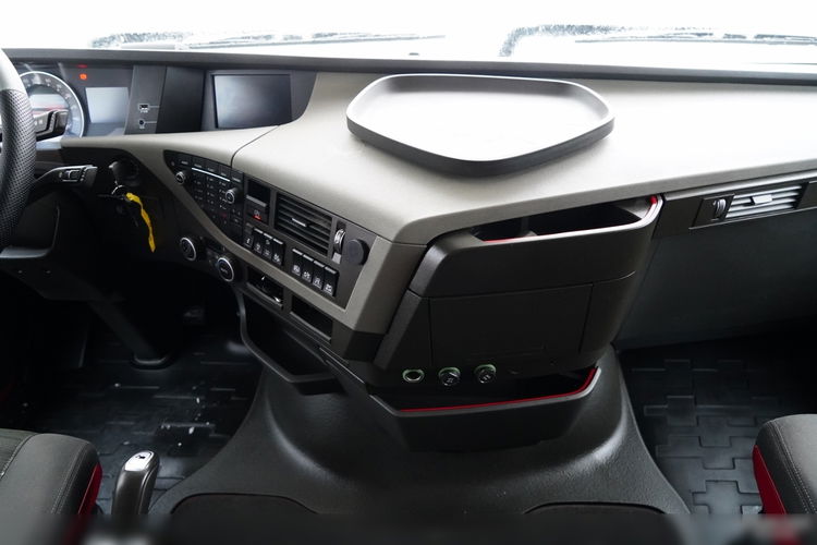 Volvo FH 460 / ZESTAW TANDEM / 120 M3 / PRZEJAZDOWY / KLIMA POSTOJOWA  / OŚ PODNOSZONA SKRĘTNA / WIELTON  2021 ROK / 6x2 zdjęcie 54