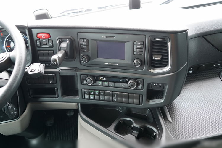 Scania P 280 / SOLÓWKA / FIRANKA - 7.70 M / 4X2  / WECON /  DACH PODNOSZONY / 2022 zdjęcie 37