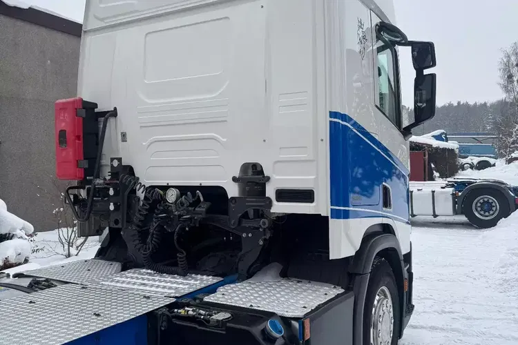 Scania R410 zdjęcie 13