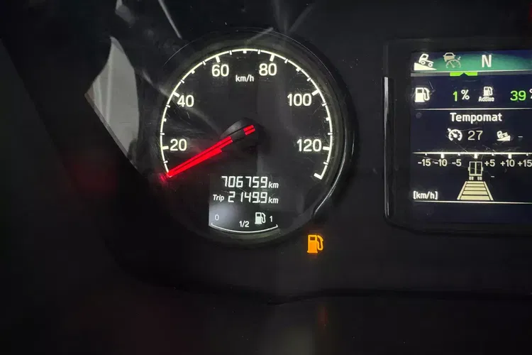 Scania R410 zdjęcie 36