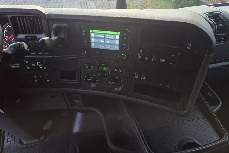 Scania R450 zdjęcie 22