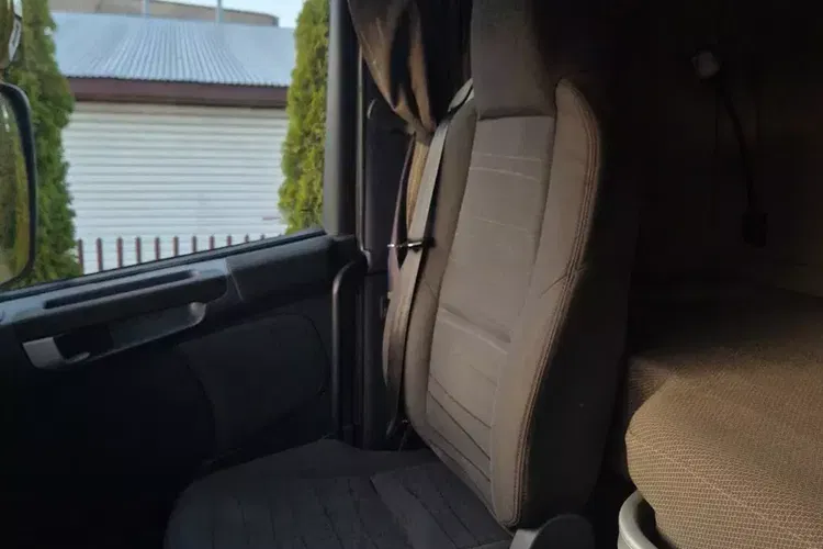 Scania R450 zdjęcie 32