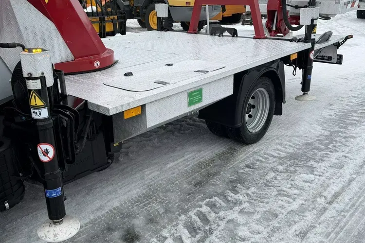 Nissan Cabstar Zwyżka Podnośnik Koszowy PALFINGER P210 BK UDT zdjęcie 8