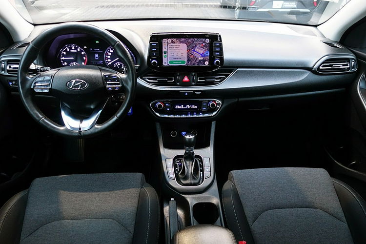Hyundai i30 FASTBACK AUTOMAT 160KM Navi+Kamera+Led 1WŁ KRAJOWY 100% Bezwypadk F23% zdjęcie 11