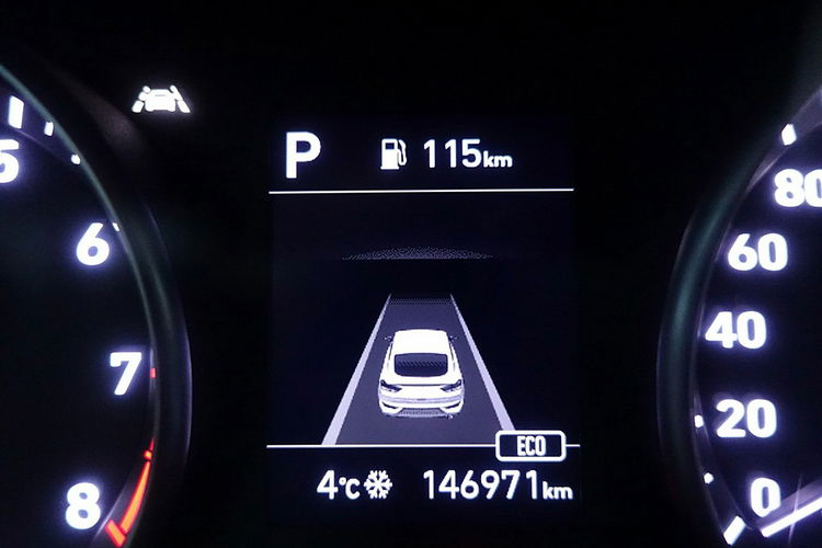 Hyundai i30 FASTBACK AUTOMAT 160KM Navi+Kamera+Led 1WŁ KRAJOWY 100% Bezwypadk F23% zdjęcie 25