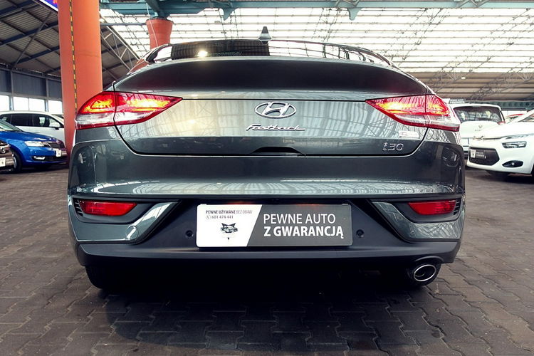 Hyundai i30 FASTBACK AUTOMAT 160KM Navi+Kamera+Led 1WŁ KRAJOWY 100% Bezwypadk F23% zdjęcie 65