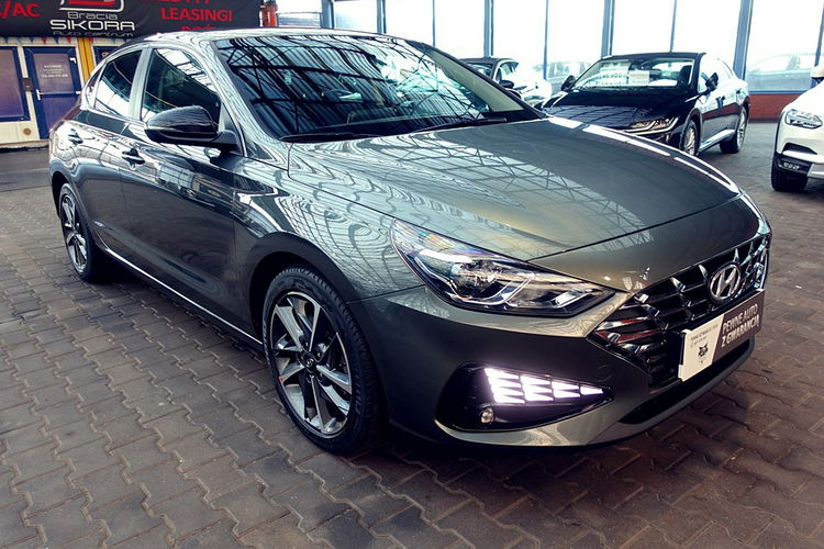Hyundai i30 FASTBACK AUTOMAT 160KM Navi+Kamera+Led 1WŁ KRAJOWY 100% Bezwypadk F23% zdjęcie 67