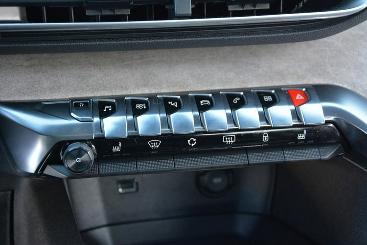 Peugeot 5008 GT 7-Foteli Focal Skóry Radar ACC Full led Masaże Navi Panorama Kamera zdjęcie 30