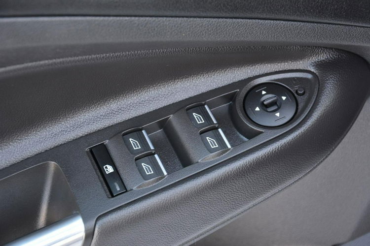 Ford Kuga Titanium Skóry Ledy _Navi Tablet_ Grzana Kierownica ASO do końca zdjęcie 24