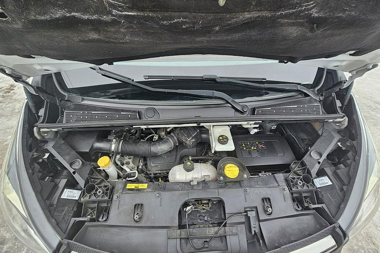 Opel Vivaro L2 długi Pack klim zdjęcie 14