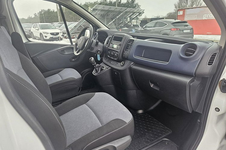 Opel Vivaro L2 długi Pack klim zdjęcie 15
