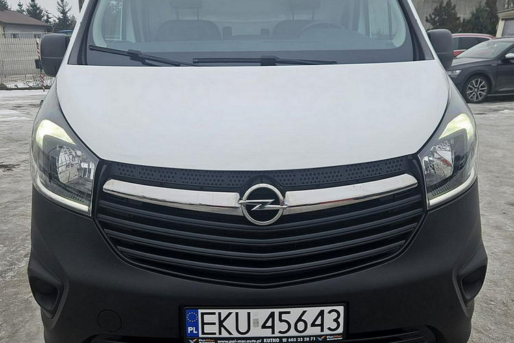 Opel Vivaro L2 długi Pack klim zdjęcie 16