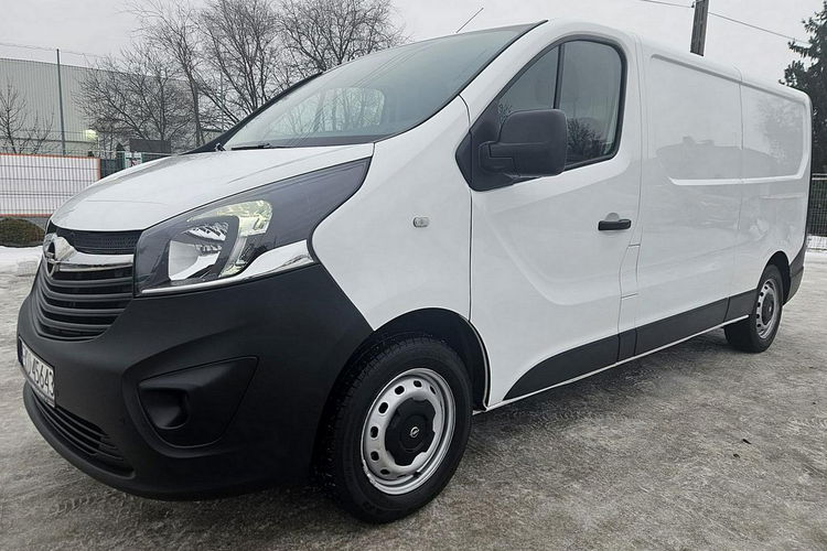 Opel Vivaro L2 długi Pack klim zdjęcie 3