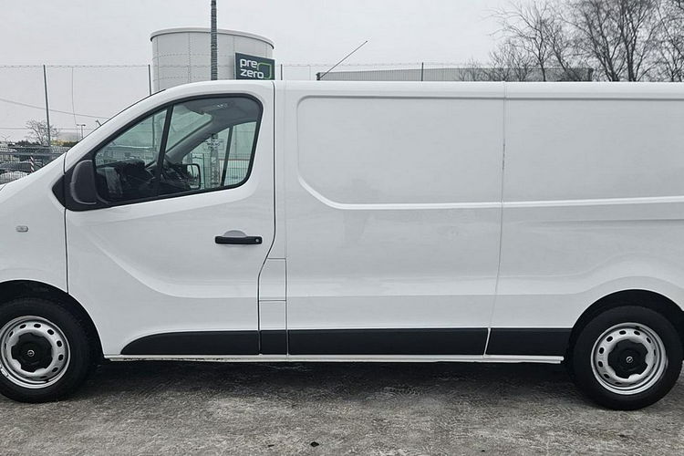 Opel Vivaro L2 długi Pack klim zdjęcie 6