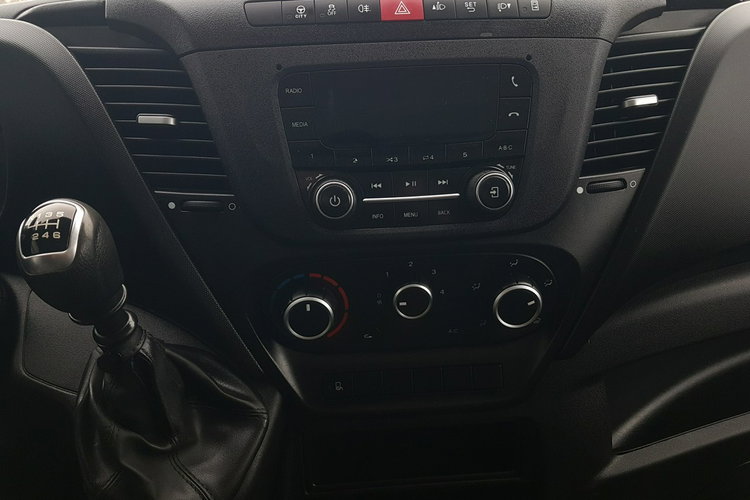 Iveco Daily 3.0 CHŁODNIA 8EP IZOTERMA AGREGAT 4.07x2.05x1.99 FUNKCJA GRZANIA zdjęcie 10