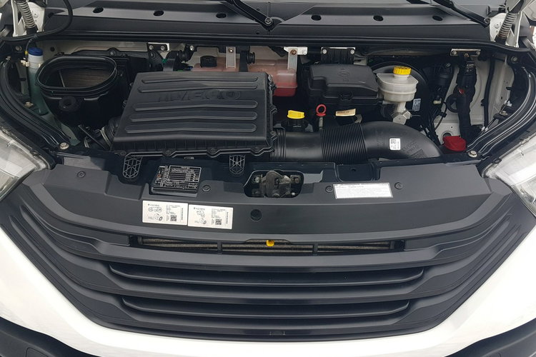 Iveco Daily 3.0 CHŁODNIA 8EP IZOTERMA AGREGAT 4.07x2.05x1.99 FUNKCJA GRZANIA zdjęcie 14