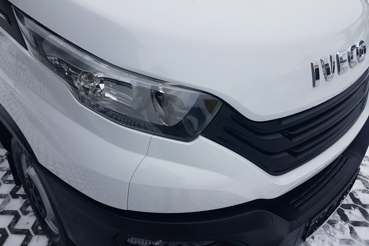 Iveco Daily 3.0 CHŁODNIA 8EP IZOTERMA AGREGAT 4.07x2.05x1.99 FUNKCJA GRZANIA zdjęcie 36