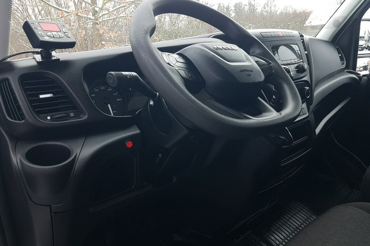 Iveco Daily 3.0 CHŁODNIA 8EP IZOTERMA AGREGAT 4.07x2.05x1.99 FUNKCJA GRZANIA zdjęcie 37