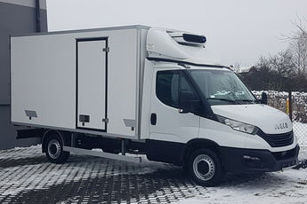 Iveco Daily 3.0 CHŁODNIA 8EP IZOTERMA AGREGAT 4.07x2.05x1.99 FUNKCJA GRZANIA