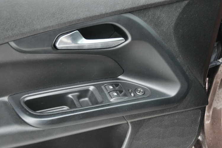 Fiat Tipo 1.4 B 95KM Manual 6-G SalonPL 1wł Czujniki Park. Klimatyzacja Gwar. zdjęcie 8