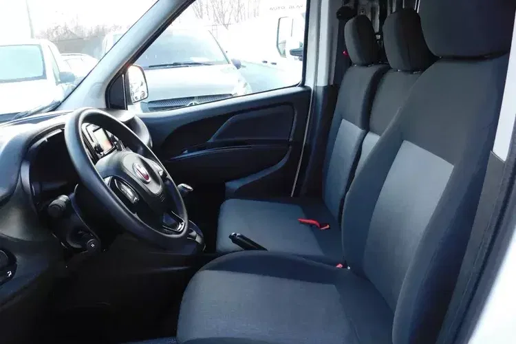Fiat Doblo zdjęcie 7