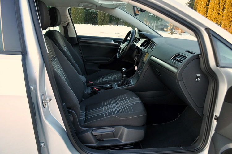 Volkswagen Golf 2.0TDI(150KM)*Lounge*Duża Navi*Welur*Chrom*2xParktr*I Wł*Alu16"ASO zdjęcie 17