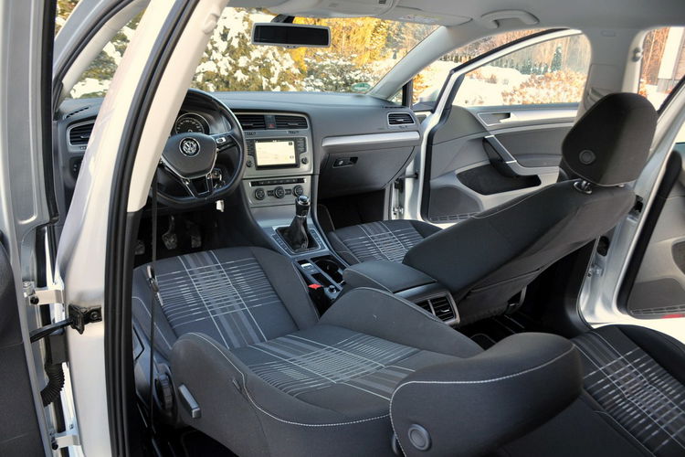 Volkswagen Golf 2.0TDI(150KM)*Lounge*Duża Navi*Welur*Chrom*2xParktr*I Wł*Alu16"ASO zdjęcie 28