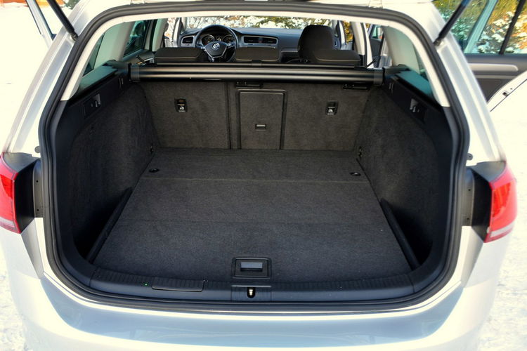 Volkswagen Golf 2.0TDI(150KM)*Lounge*Duża Navi*Welur*Chrom*2xParktr*I Wł*Alu16"ASO zdjęcie 38