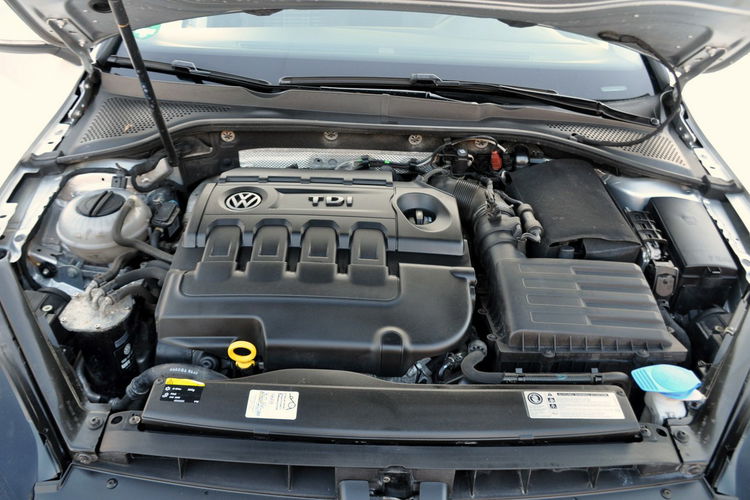 Volkswagen Golf 2.0TDI(150KM)*Lounge*Duża Navi*Welur*Chrom*2xParktr*I Wł*Alu16"ASO zdjęcie 39