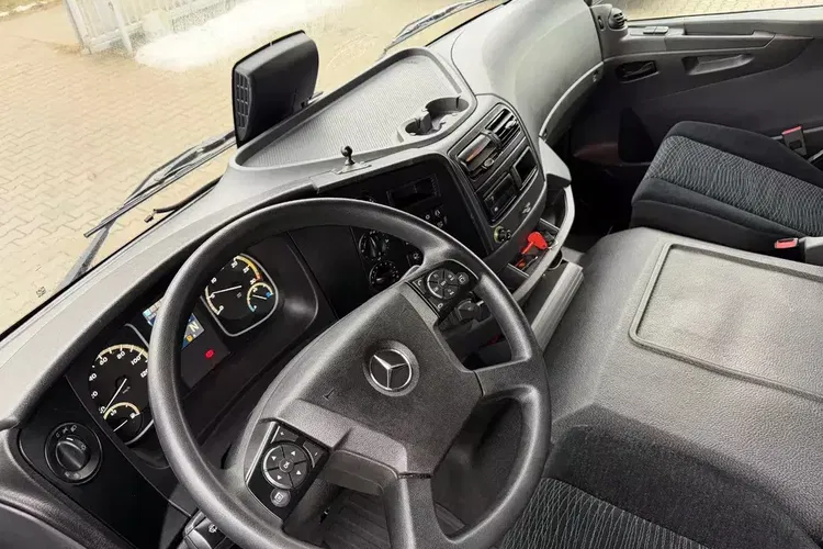 Mercedes ATEGO 1224 kontener 8.8 m- 22 euro palety zdjęcie 13