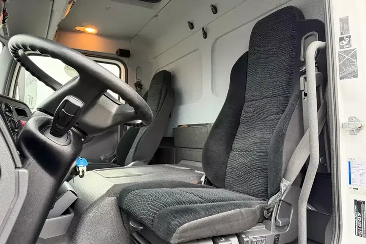Mercedes ATEGO 1224 kontener 8.8 m- 22 euro palety zdjęcie 14