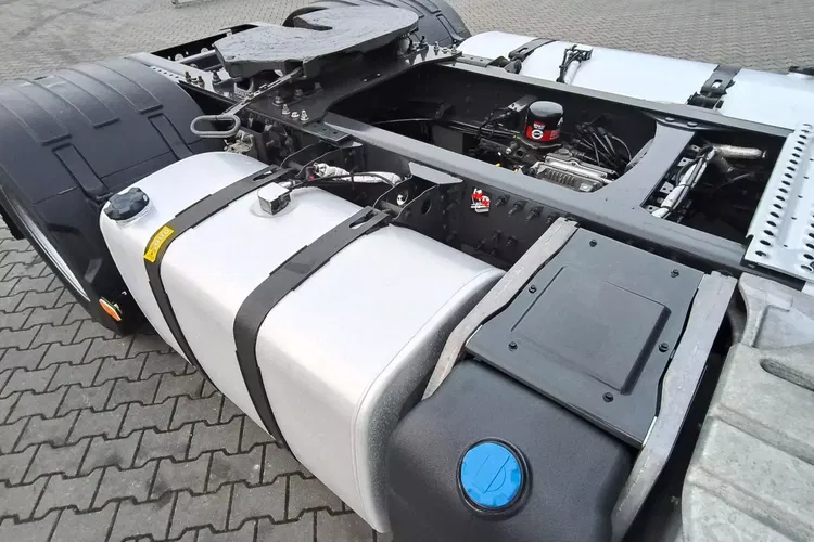 Renault T480 13L / EURO 6 / STANDARD / KLIMA POSTOJOWA / zdjęcie 12