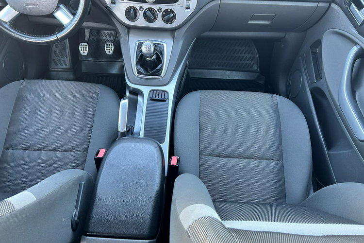 Ford Kuga Super stan, zarejestrowany w Polsce zdjęcie 16