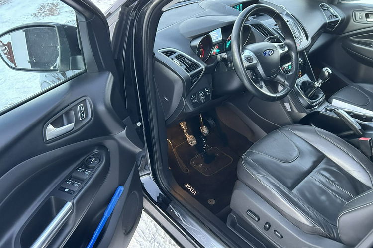Ford Kuga Titanium zdjęcie 10