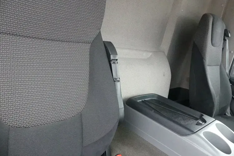 DAF CF 370 / 6x2 / CHŁODNIA 9.40 + WINDA / EURO 6 / CARRIER SUPRA 850 / zdjęcie 35