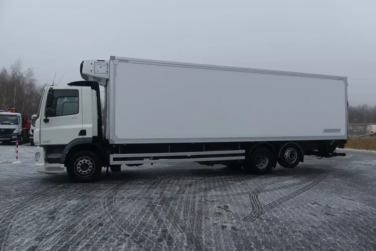 DAF CF 370 / 6x2 / CHŁODNIA 9.40 + WINDA / EURO 6 / CARRIER SUPRA 850 / zdjęcie 7